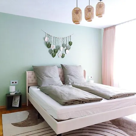 Apartman Bohemenest-terminal-apartment *